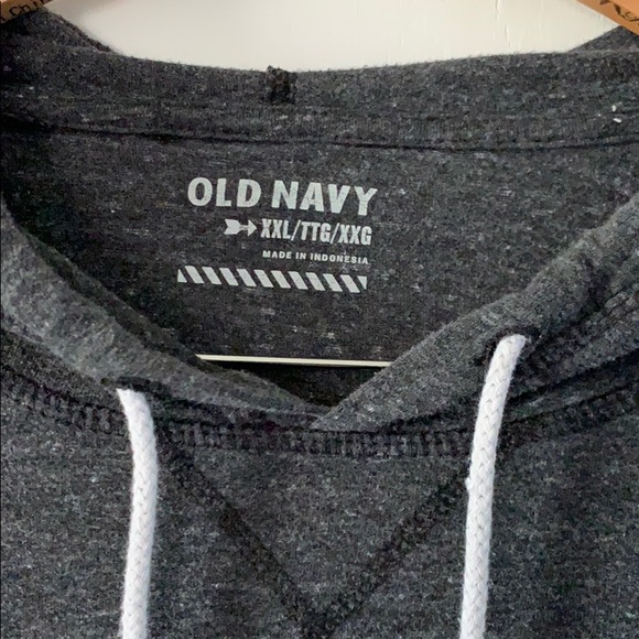 Old Navy Charcoal Light T-Shirt Sweater - Picture 2 of 3